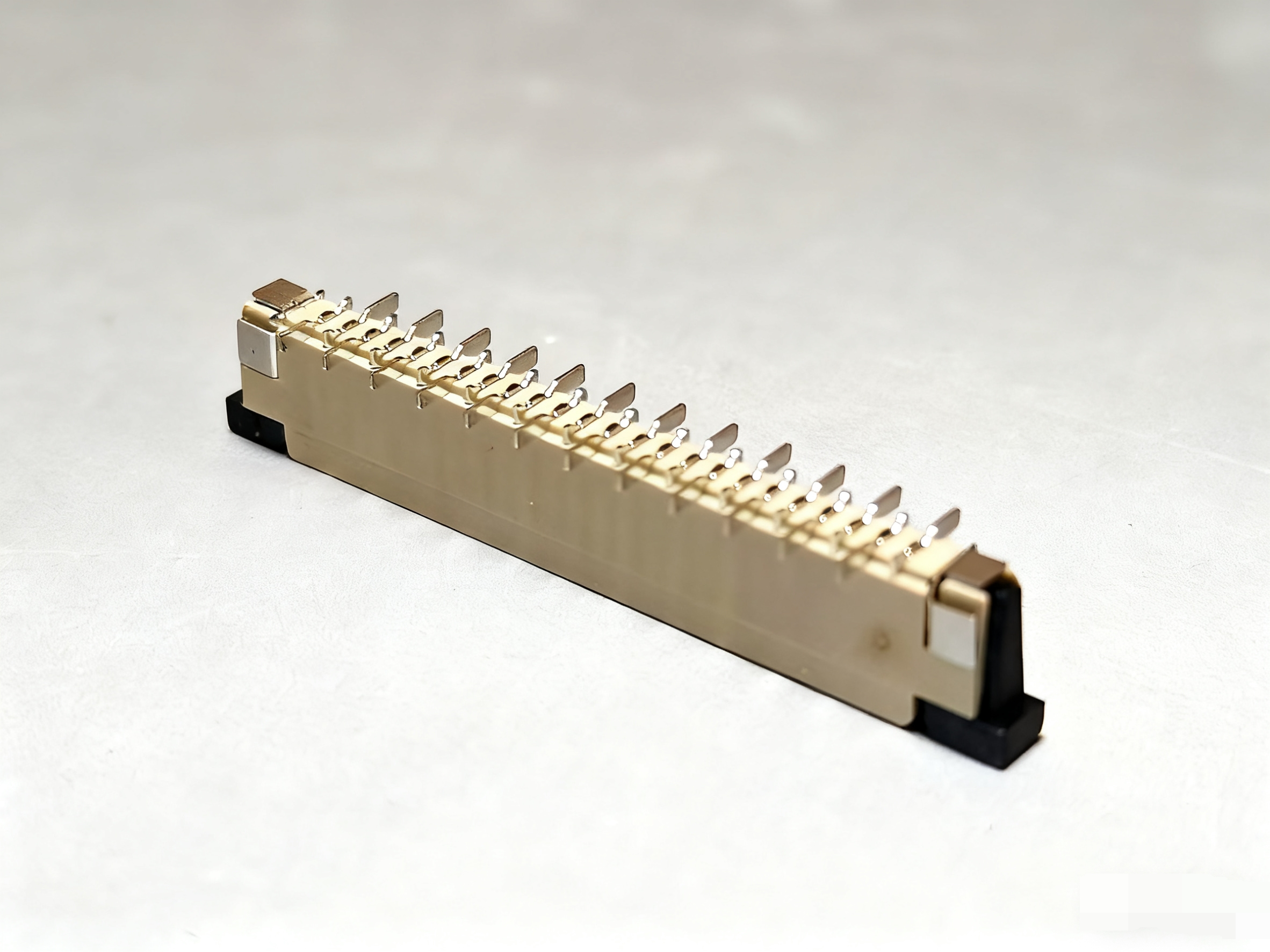 1.0C-24P立贴反针